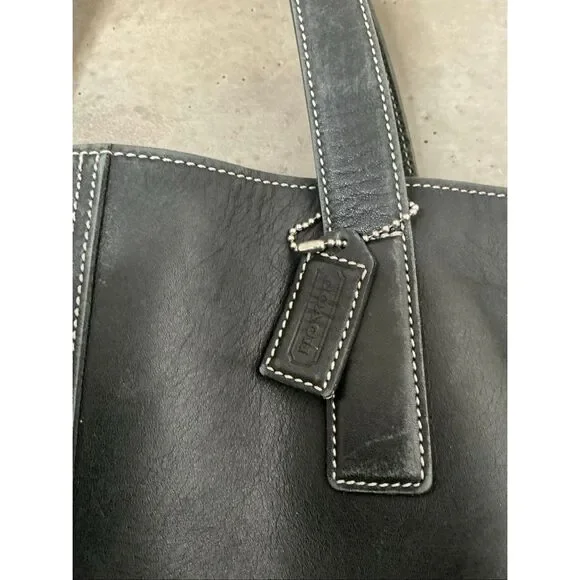 Coach Large Leather Vintage Handbag - Picture 3 of 11